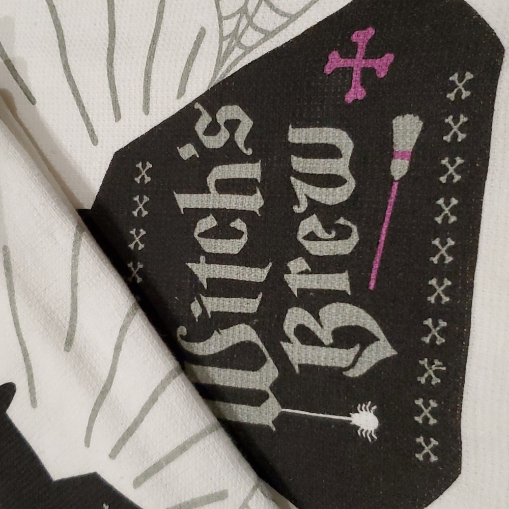 2 Pk Witch's Brew Decorative Kitchen Towels - Picture 3 of 6